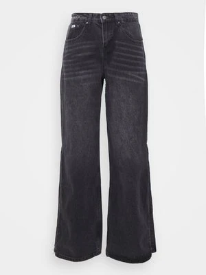 Jeansy Bootcut The Ragged Priest