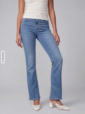 Jeansy bootcut w kroju slim fit z mieszanki bawełny z domieszką lyocellu model '725 HIGH RISE BOOTCUT' Levi's Niebieski