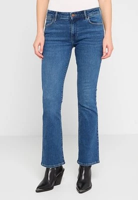 Jeansy Bootcut Wrangler