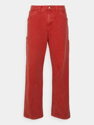 Jeansy carpenter Levi's czerwony