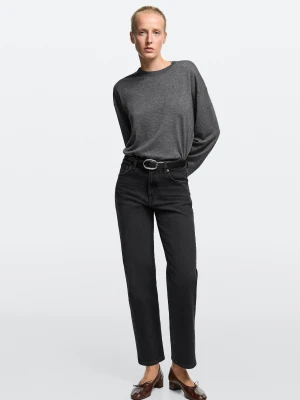 Jeansy Cropped O Prostym Kroju Z Wysokim Stanem - Czarny - Massimo Dutti - Female