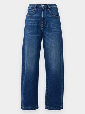 Jeansy damskie mom fit ag jeans