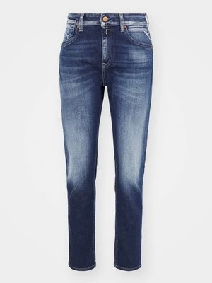 Zdjęcie produktu Jeansy damskie mom fit Replay