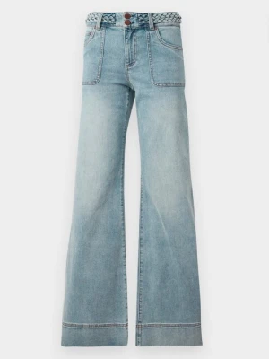 Jeansy Dzwony Alice + Olivia jasnoniebieski denim