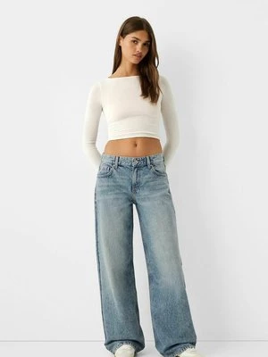 Jeansy Dzwony Bershka jasnoniebieski denim