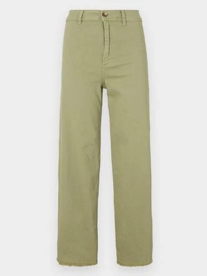 Jeansy Dzwony Billabong