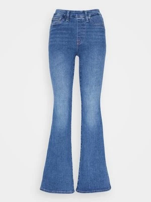 Jeansy Dzwony Good American