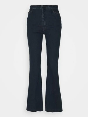 Jeansy Dzwony J Brand