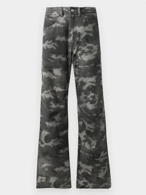 Jeansy Dzwony MISBHV