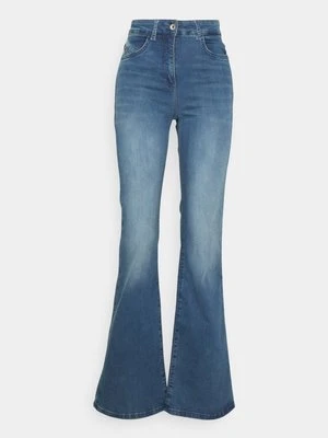 Jeansy Dzwony PATRIZIA PEPE