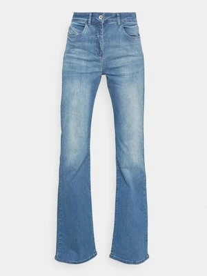 Jeansy Dzwony PATRIZIA PEPE