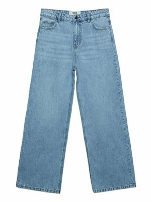 Jeansy Dzwony Stradivarius