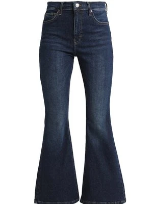 Zdjęcie produktu Jeansy Dzwony Topshop Petite
