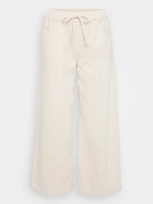 Jeansy Dzwony Vero Moda Petite