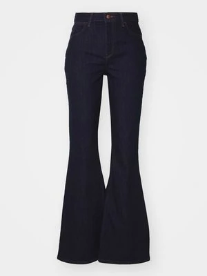Zdjęcie produktu Jeansy Dzwony Wrangler