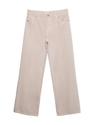 Jeansy loose fit Stradivarius