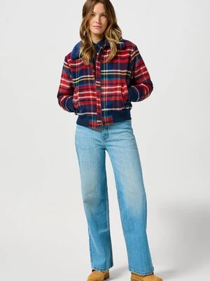 Jeansy loose fit Wrangler