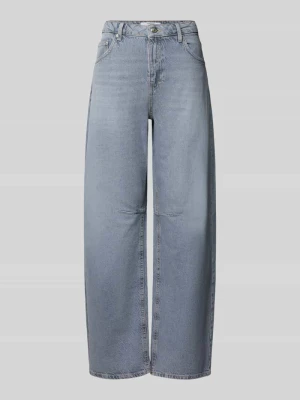 Jeansy o fasonie barrel z jasnym denimem w stylizowanej na denim optyce Topshop Ciemnoszary