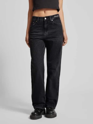 Jeansy o kroju baggy fit z 5 kieszeniami model ‘BETSY’ Tommy Jeans