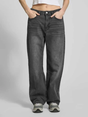 Jeansy o kroju baggy fit z 5 kieszeniami REVIEW