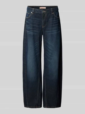Jeansy o kroju barrel fit z czystej bawełny Gina Tricot Ciemnoniebieski