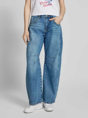 Jeansy o kroju barrel fit z wpuszczanymi kieszeniami Review