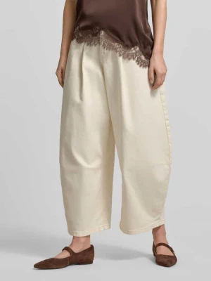 Jeansy o kroju barrel z wpuszczanymi kieszeniami i kieszenią z tyłu Buena Vista