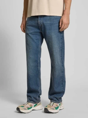 Jeansy o kroju flared fit z naszywką z logo model ‘555’ Levi's®