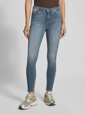 Jeansy o kroju skinny fit z mieszanki bawełny model 'BLUSH' Only Jasnoniebieski