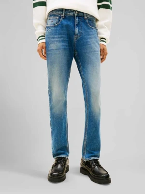 Jeansy o kroju slim fit z mieszanki bawełny model 'SCANTON SLIM' Tommy Jeans