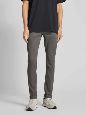 Jeansy o kroju slim fit z wpuszczanymi kieszeniami model ‘GLENN’ jack & jones
