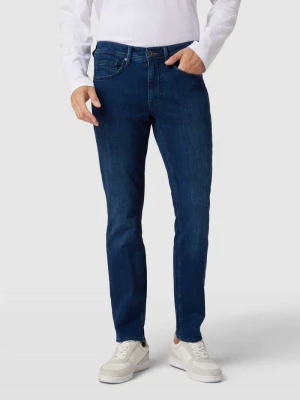Jeansy o kroju slim fit ze szwami w kontrastowym kolorze model ‘Chris’ BRAX