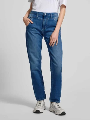 Jeansy o kroju straight fit z 5 kieszeniami model ‘CAREY’ Pepe Jeans