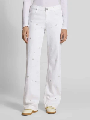 Jeansy o kroju wide fit z perełkami i dżetami Angels