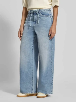 Jeansy o luźnym kroju z mieszanki bawełny model ‘WIEN’ Vero Moda