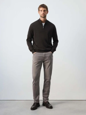 Jeansy Patrick slim fit Ultra Soft Touch norkowy szary - Mężczyzna - MANGO MAN