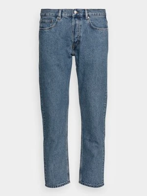 Jeansy Relaxed Fit ARKET niebieski denim