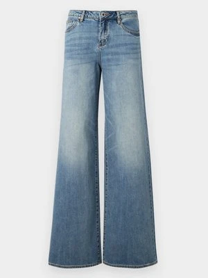 Jeansy Relaxed Fit Armani Exchange