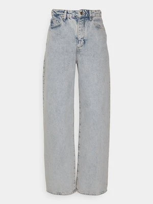 Jeansy Relaxed Fit Armani Exchange