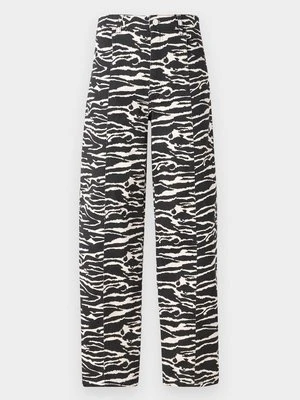 Jeansy Relaxed Fit BAUM UND PFERDGARTEN