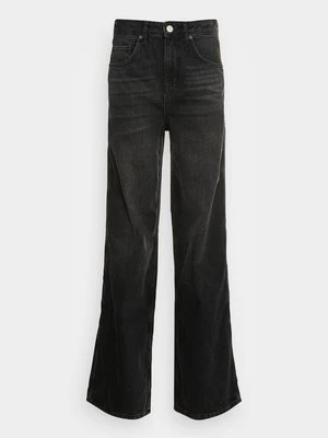 Jeansy Relaxed Fit BDG Urban Outfitters