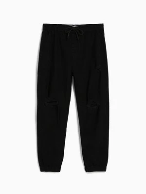 Jeansy Relaxed Fit Bershka