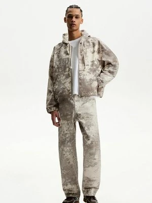Jeansy Relaxed Fit Bershka