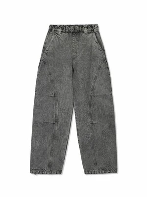 Jeansy Relaxed Fit Bershka