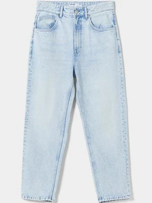 Jeansy Relaxed Fit Bershka jasnoniebieski