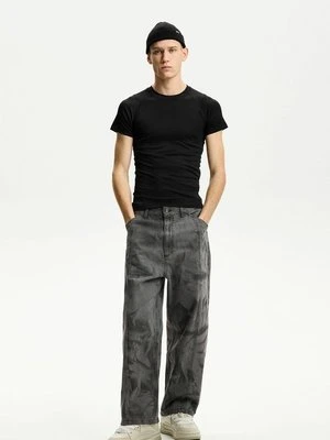 Jeansy Relaxed Fit Bershka