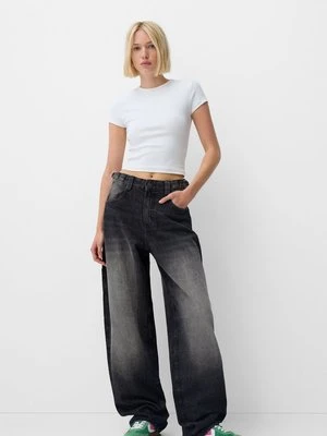 Jeansy Relaxed Fit Bershka