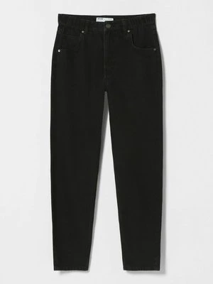 Jeansy Relaxed Fit Bershka czarny