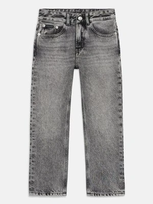 Jeansy Relaxed Fit Calvin Klein Jeans