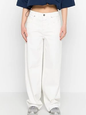Jeansy Relaxed Fit closed